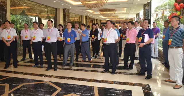 你關(guān)心的食品安全問題，南海區(qū)政協(xié)委員組團來調(diào)研！齊齊建言獻策